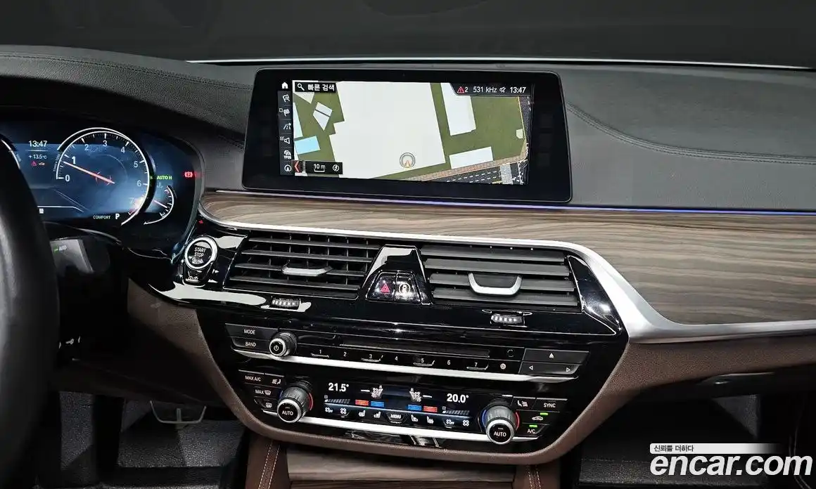 BMW 5-Series 2018 2.0 Автомат в Москве № 821470, фото 14