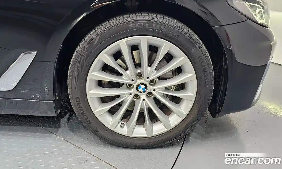 BMW 5-Series 2022 2.0 Автомат в Москве № 821472, фото 5