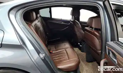 BMW 5-Series 2019 2.0 Автомат в Москве № 821507, миниатюра 12