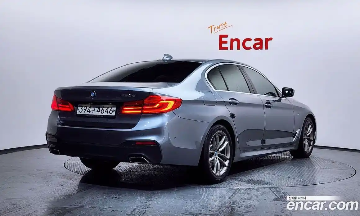 BMW 5-Series 2019 2.0 Автомат в Москве № 821507, фото 2