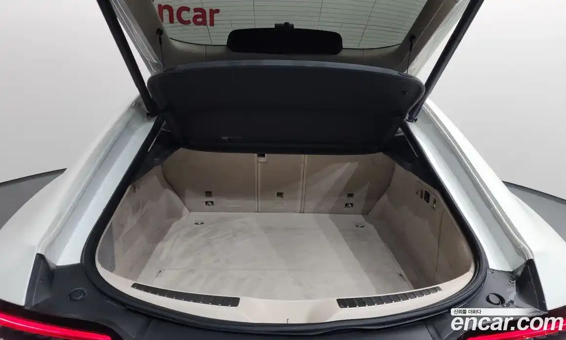 Mercedes-Benz AMG GT 2021 3.0 Автомат в Москве № 821817, фото 20