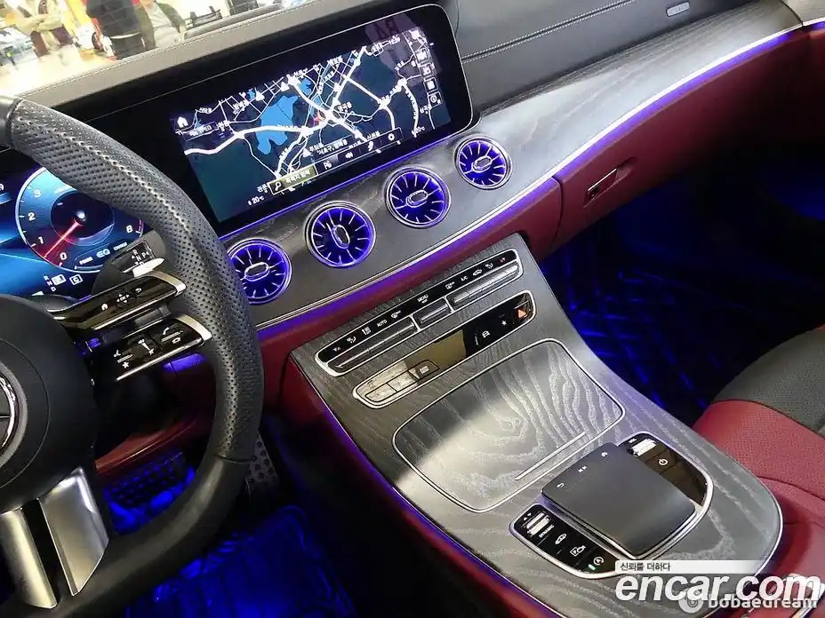 Mercedes-Benz CLS-Class 2023 3.0 Автомат в Москве № 821833, фото 13