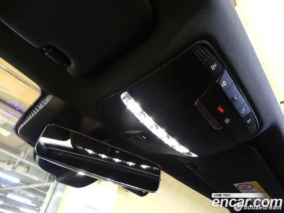 Mercedes-Benz CLS-Class 2023 3.0 Автомат в Москве № 821833, фото 19