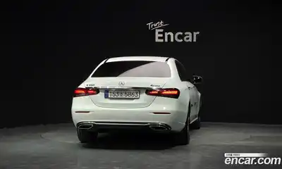 Mercedes-Benz E-Class 2022 2.0 Автомат в Москве № 821934, миниатюра 4