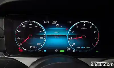 Mercedes-Benz E-Class 2022 2.0 Автомат в Москве № 821934, миниатюра 8