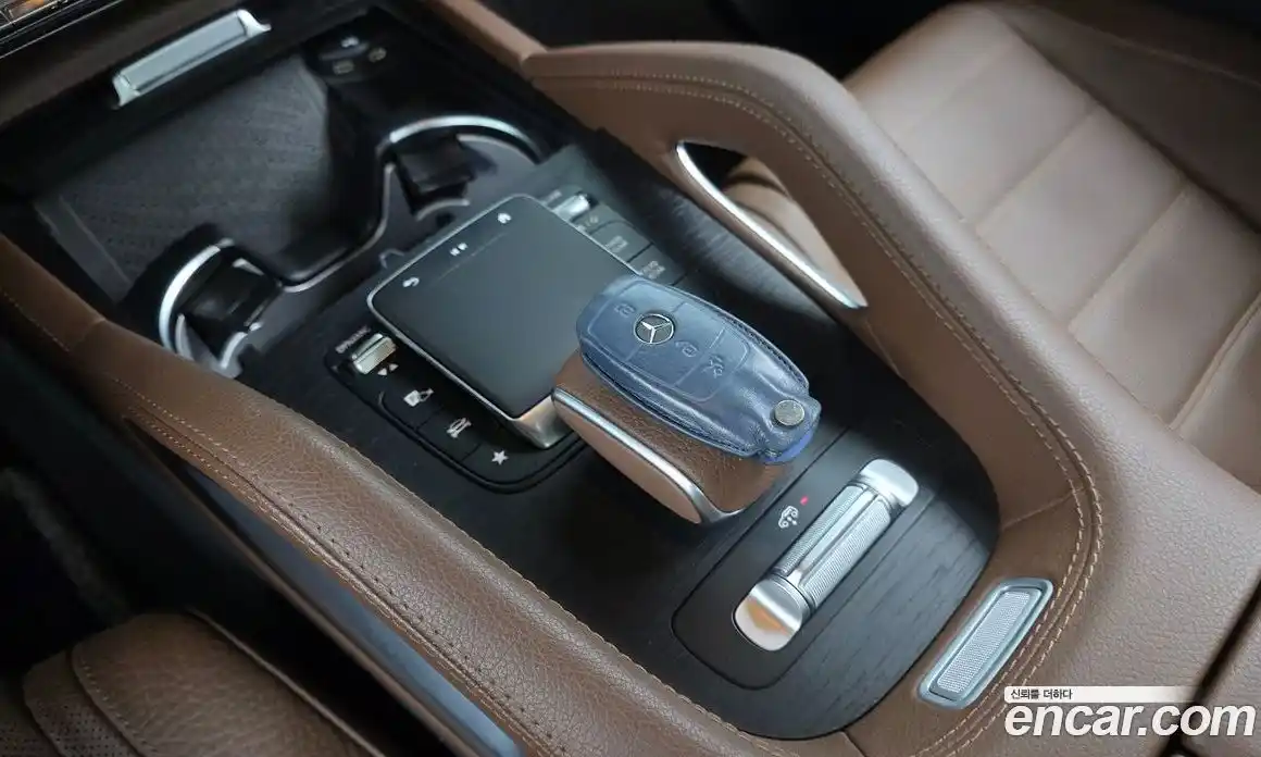 Mercedes-Benz GLE-Class 2023 3.0 Автомат в Москве № 821941, фото 9