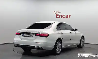 Mercedes-Benz E-Class, 2022