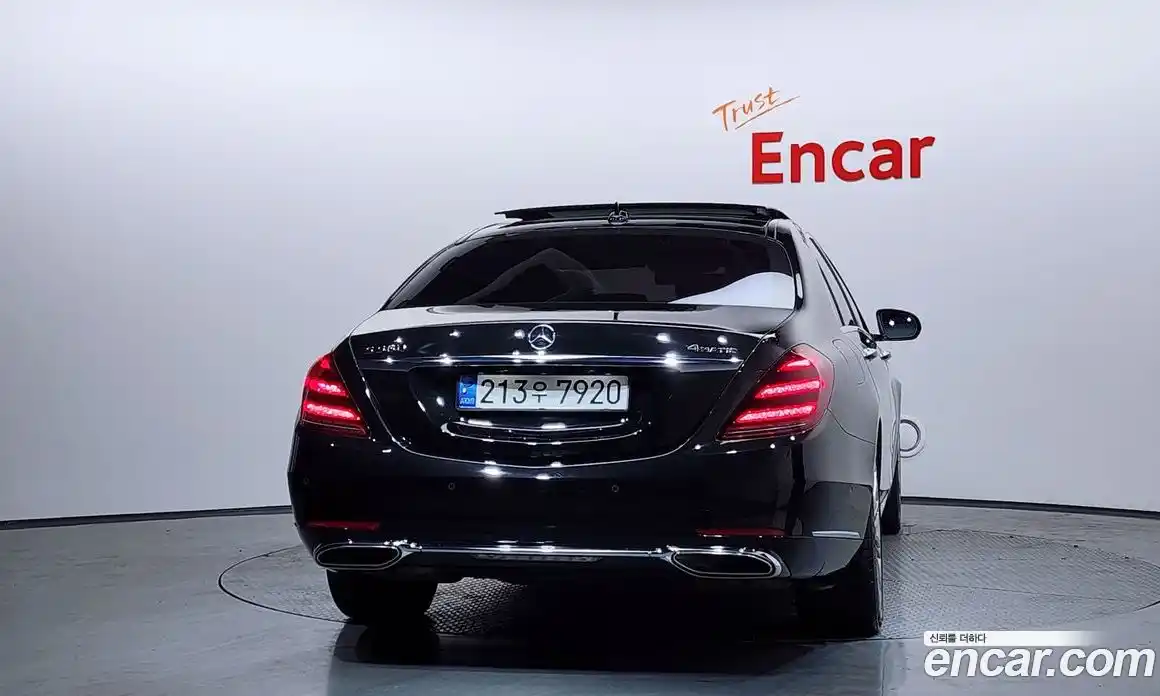 Mercedes-Benz S-Class 2018 4.0 Автомат в Москве № 822175, фото 4