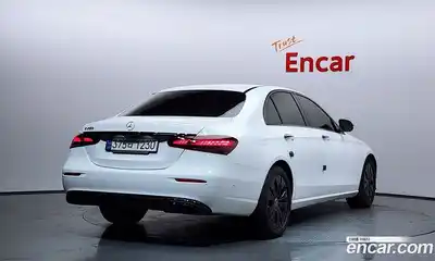 Mercedes-Benz E-Class, 2022