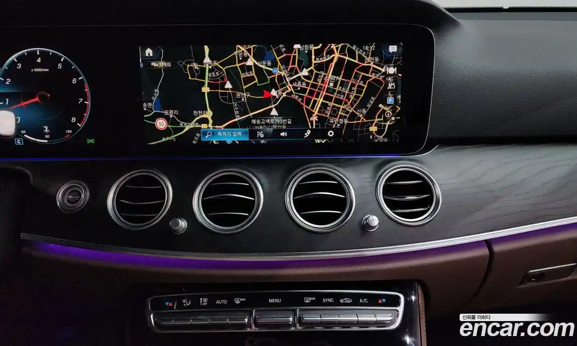 Mercedes-Benz E-Class 2022 2.0 Автомат в Москве № 822204, фото 13