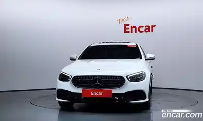 Mercedes-Benz E-Class 2022 2.0 Автомат в Москве № 822204, миниатюра 2