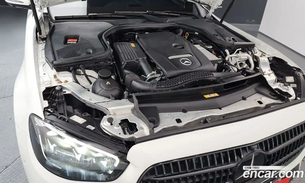 Mercedes-Benz E-Class 2022 2.0 Автомат в Москве № 822204, фото 5