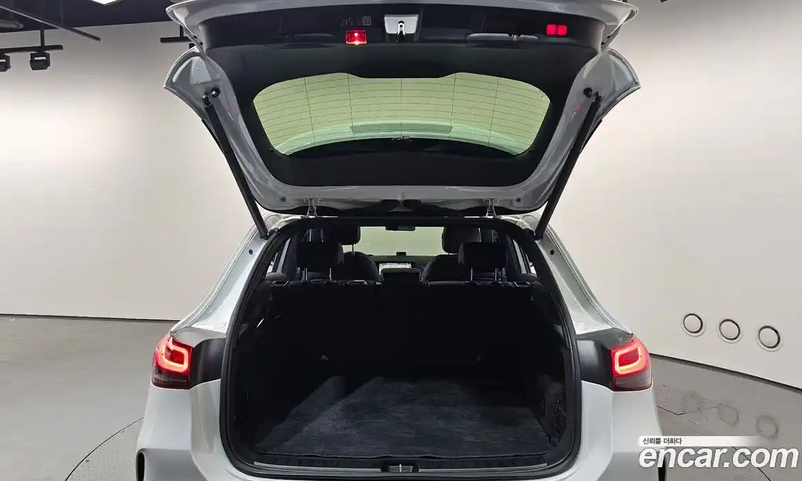 Mercedes-Benz EQA 2023 0.2 Автомат в Москве № 822226, фото 20