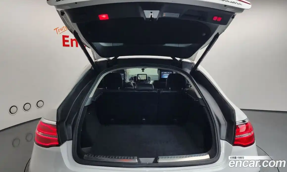 Mercedes-Benz GLE-Class 2017 3.0 Автомат в Москве № 822755, фото 20