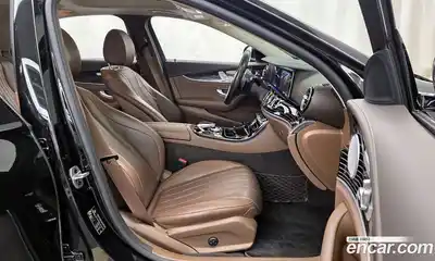 Mercedes-Benz E-Class 2020 3.0 Автомат в Москве № 822816, миниатюра 11