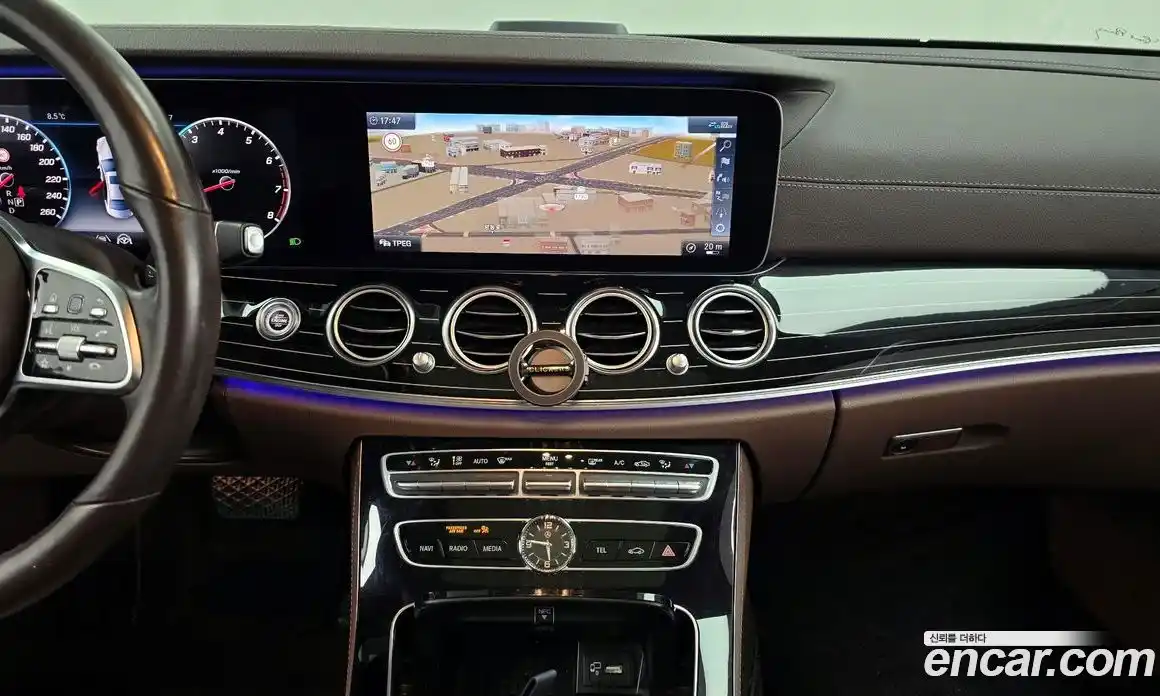 Mercedes-Benz E-Class 2020 3.0 Автомат в Москве № 822816, фото 14