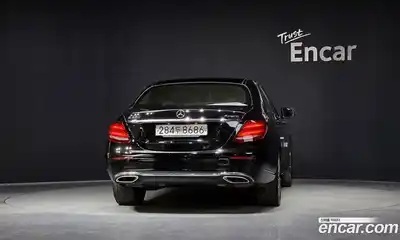 Mercedes-Benz E-Class 2020 3.0 Автомат в Москве № 822816, миниатюра 4
