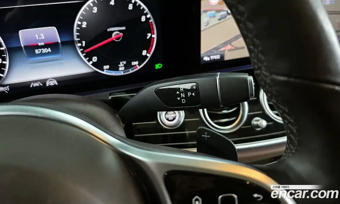 Mercedes-Benz E-Class 2020 3.0 Автомат в Москве № 822816, фото 9