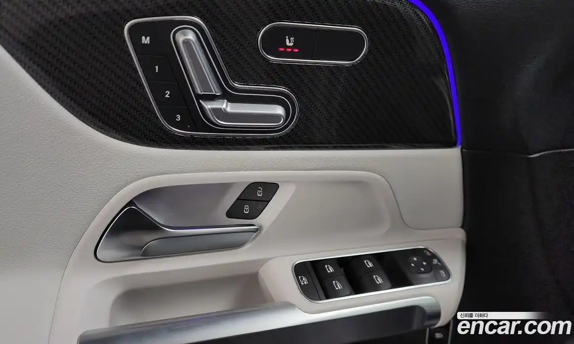 Mercedes-Benz GLB-Class 2020 2.0 Автомат в Москве № 822972, фото 14