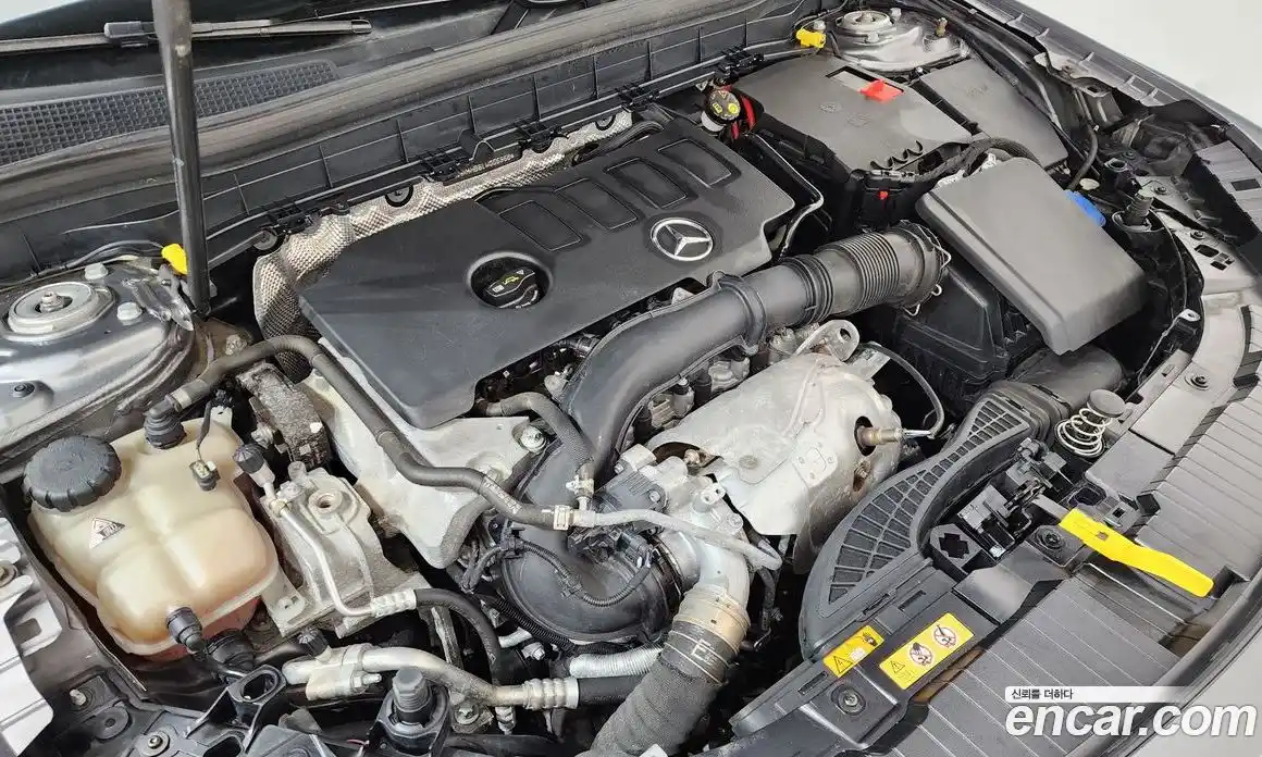 Mercedes-Benz GLB-Class 2020 2.0 Автомат в Москве № 822972, фото 6