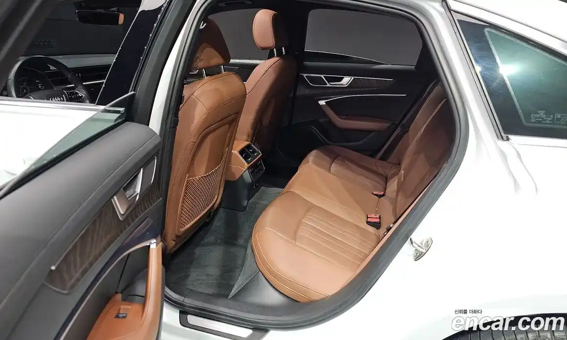 Audi A6 2020 2.0 Автомат в Москве № 823108, фото 16