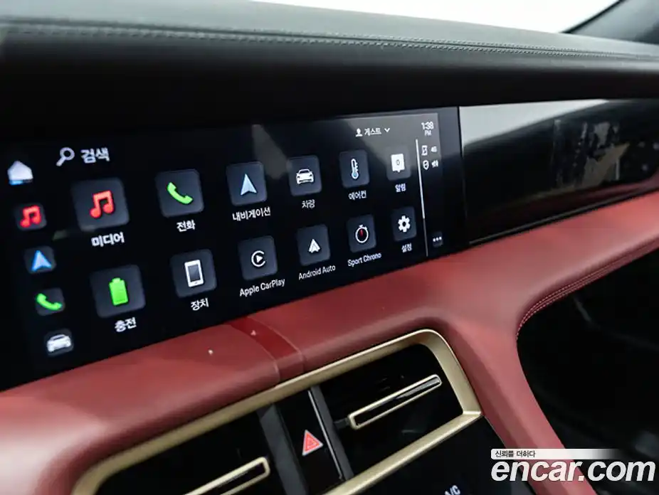 Porsche Taycan 2023 0.1 Автомат в Москве № 824209, фото 19