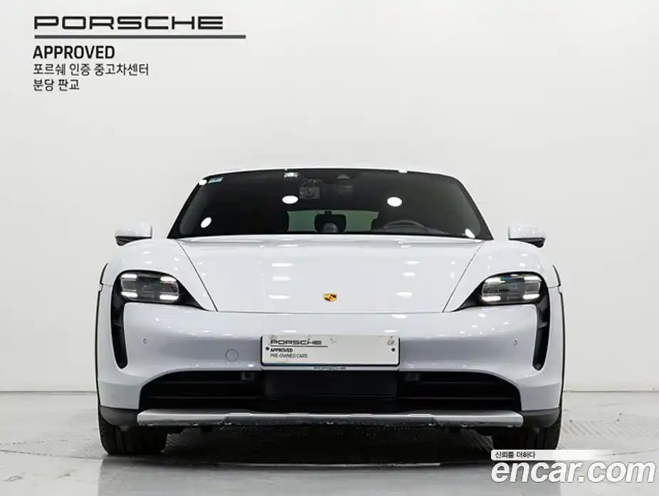 Porsche Taycan 2023 0.1 Автомат в Москве № 824209, фото 3