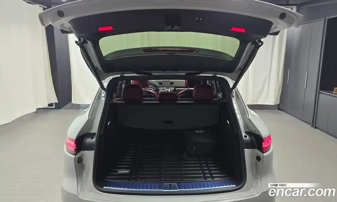 Porsche Cayenne 2023 3.0 Автомат в Москве № 824244, фото 20