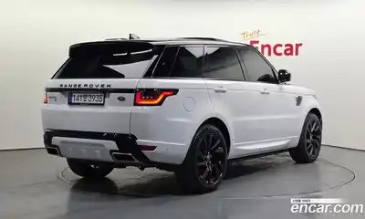 Land Rover Range-Rover Sport 2020 3.0 Автомат в Москве № 824791, миниатюра 2