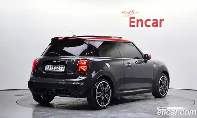 Mini Cooper 2020 2.0 Автомат в Москве № 825317, миниатюра 2