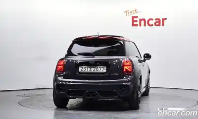 Mini Cooper 2020 2.0 Автомат в Москве № 825317, миниатюра 4
