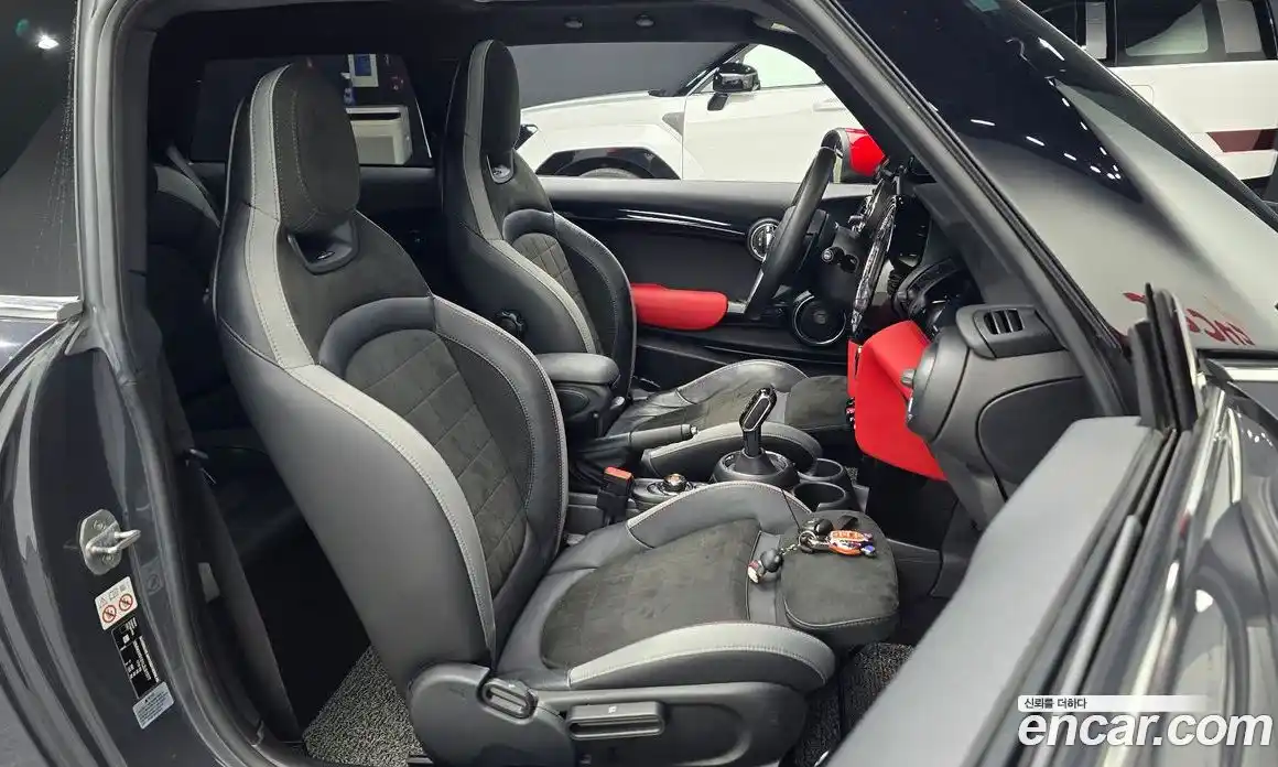 Mini Cooper 2020 2.0 Автомат в Москве № 825317, фото 10