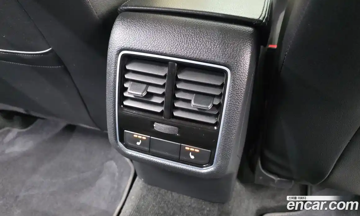 Volkswagen Passat 2018 2.0 Автомат в Москве № 826141, фото 18