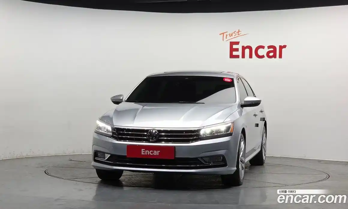 Volkswagen Passat 2018 2.0 Автомат в Москве № 826141, фото 3