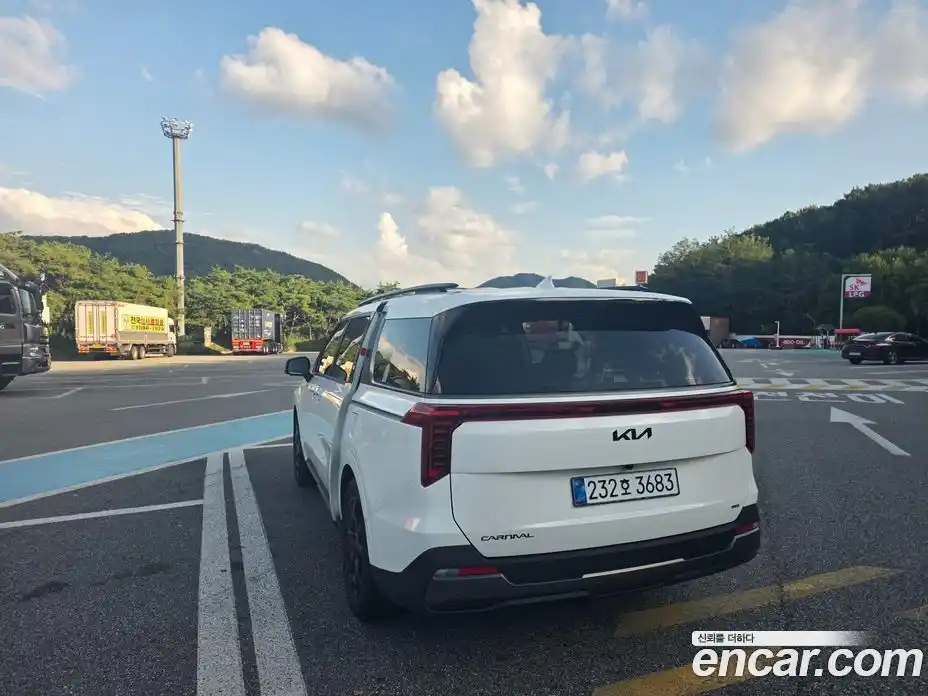 Kia Canival 2025 1.6 Автомат в Москве № 102190, фото 16