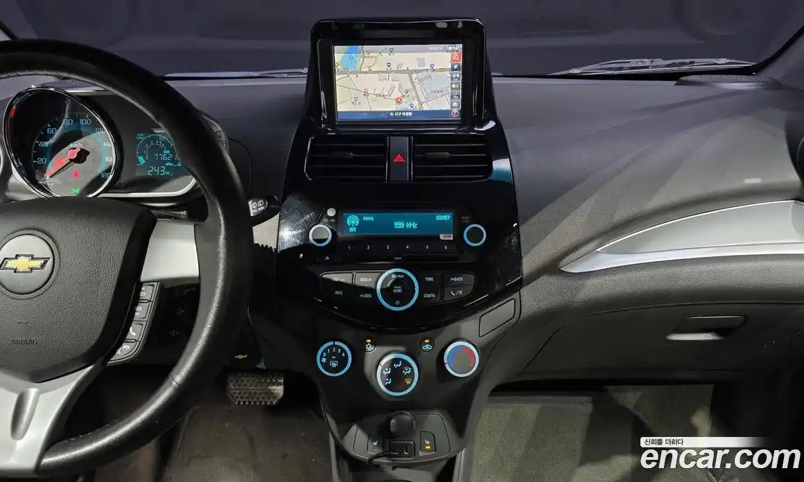 Chevrolet Spark 2014 1.0 гидро в Москве, фото 15