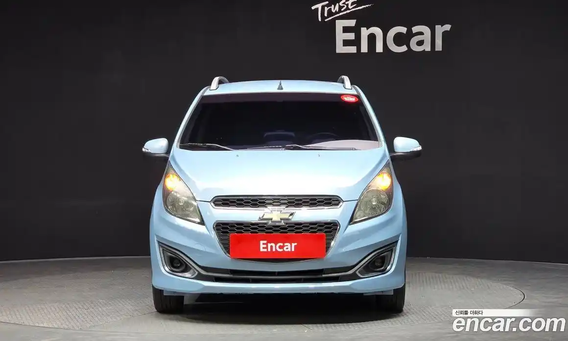 Chevrolet Spark 2014 1.0 гидро в Москве, фото 3