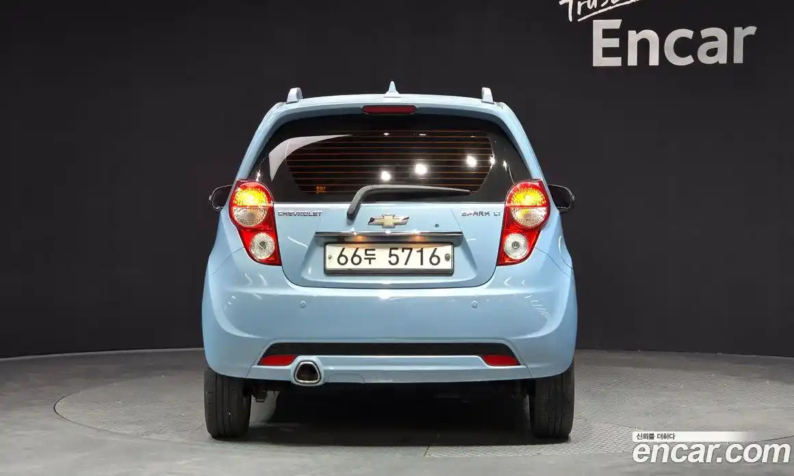Chevrolet Spark 2014 1.0 гидро в Москве, фото 4