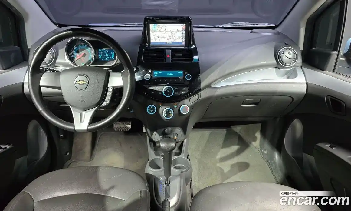 Chevrolet Spark 2014 1.0 гидро в Москве, фото 7
