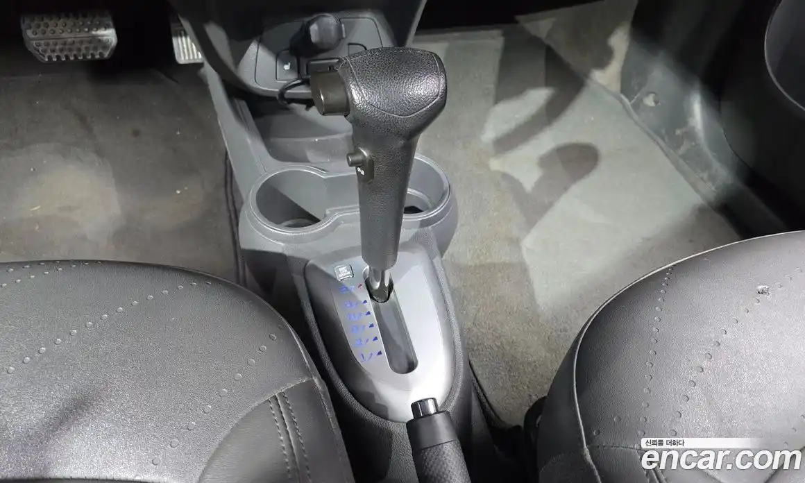 Chevrolet Spark 2014 1.0 гидро в Москве, фото 9