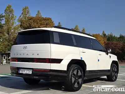 Hyundai Santa Fe 2023 1.6 Автомат в Москве № 112756, миниатюра 4