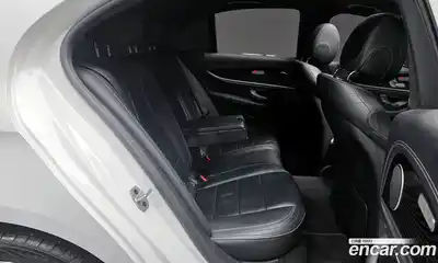 Mercedes-Benz E-Class 2021 1.9 Автомат в Москве № 161130, миниатюра 12