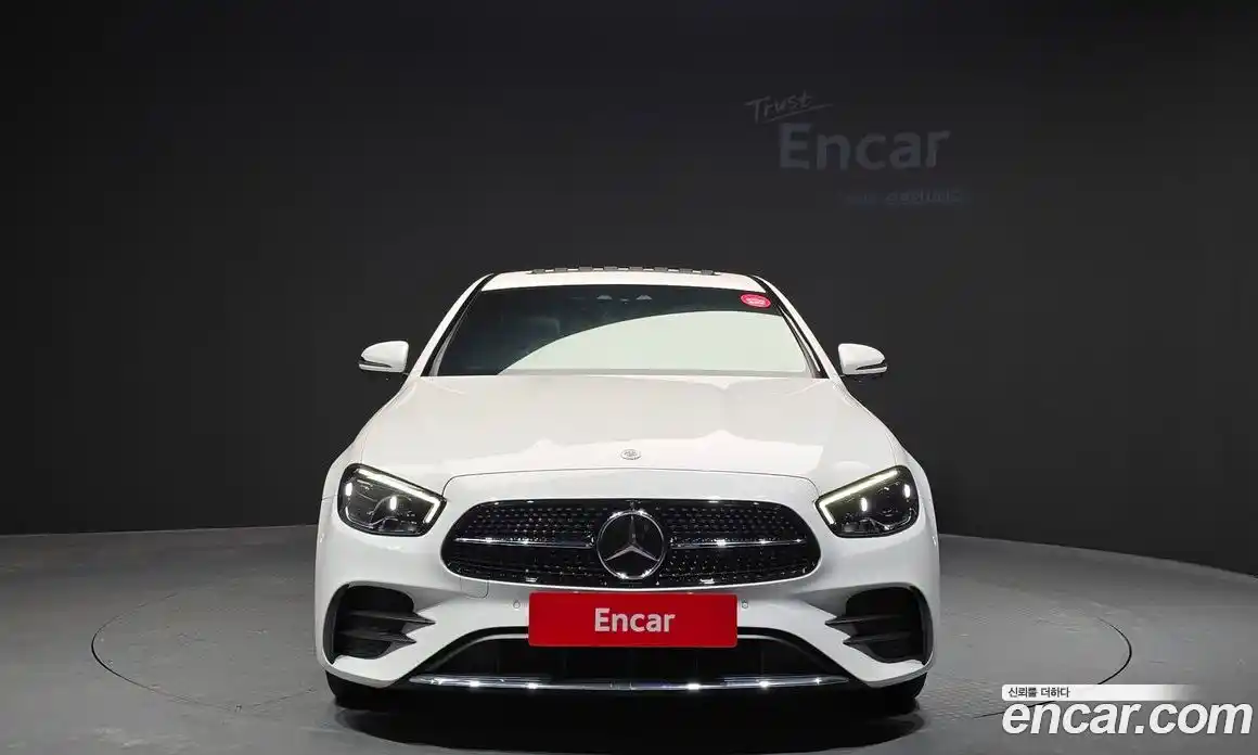 Mercedes-Benz E-Class 2021 1.9 Автомат в Москве № 161130, фото 3