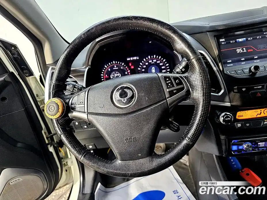 SsangYong Korando 2014 2.0 гидро в Москве № 30748, фото 12