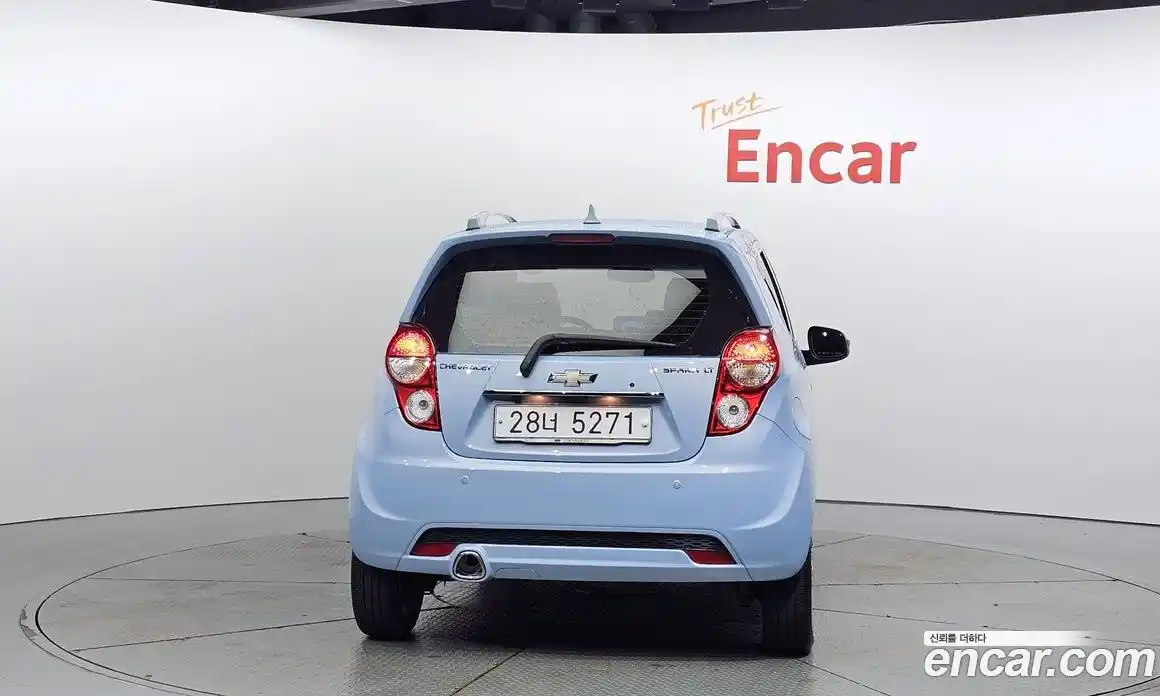 Chevrolet Spark 2014 1.0 гидро в Москве, фото 4