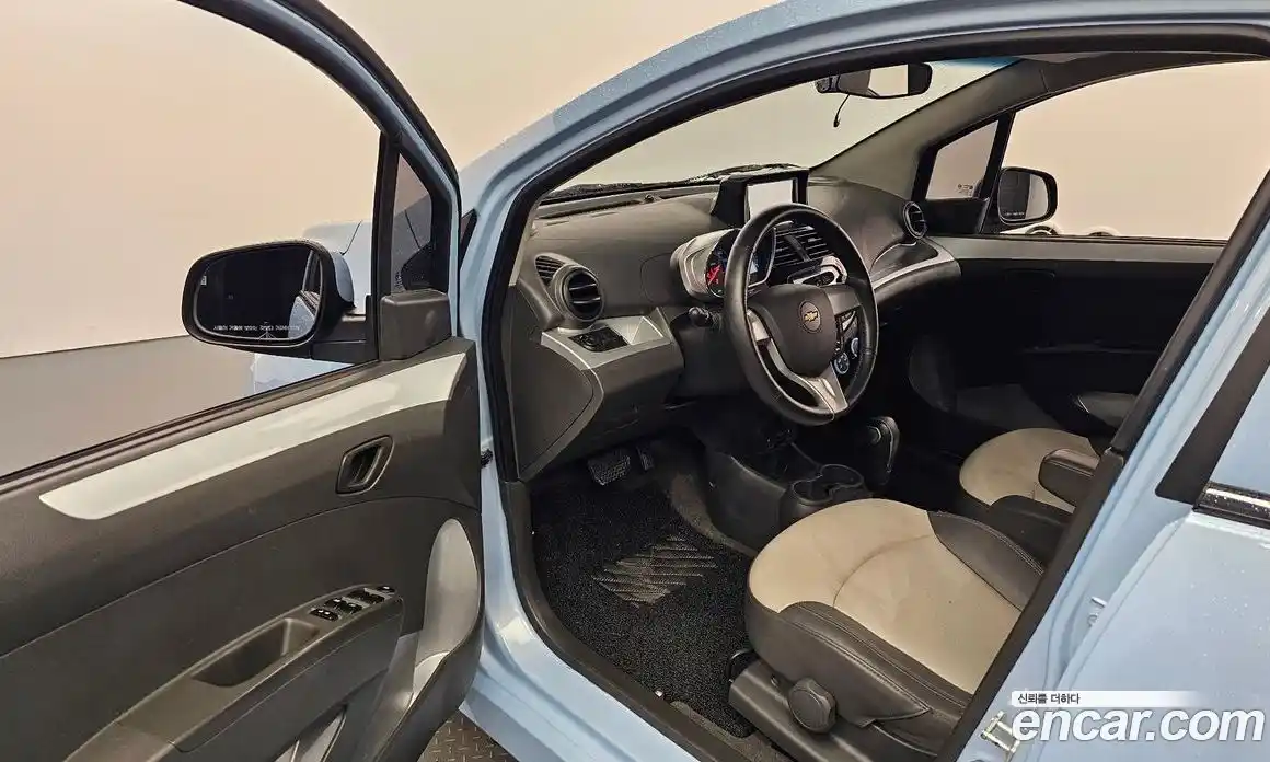 Chevrolet Spark 2014 1.0 гидро в Москве, фото 10