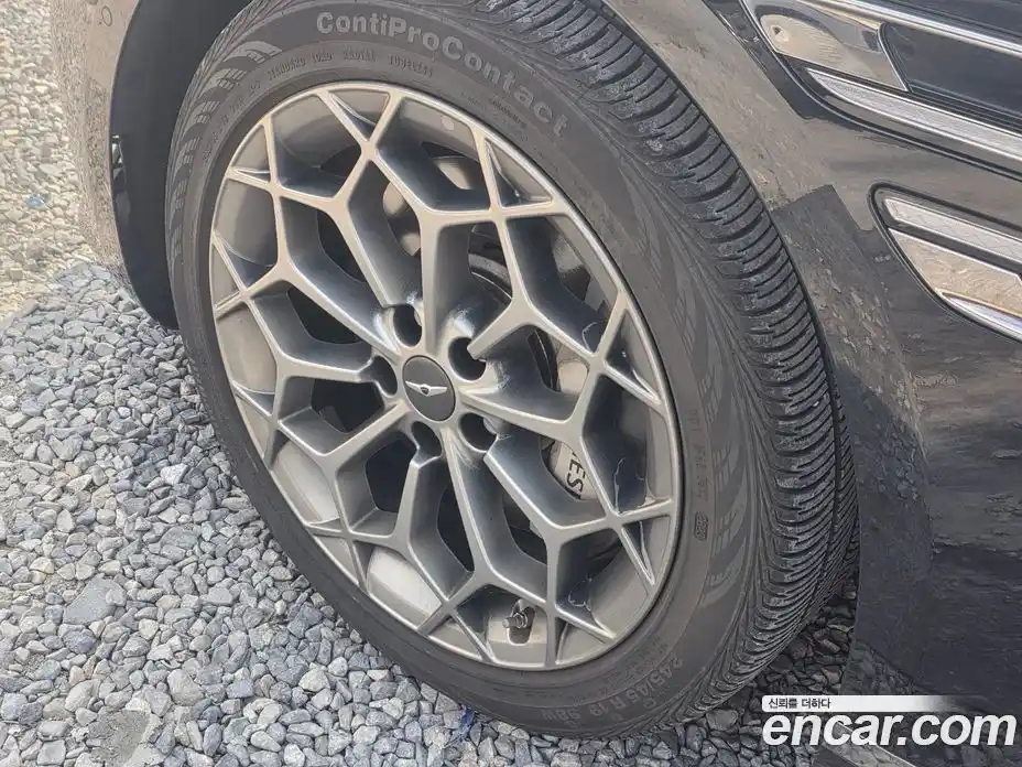 Genesis G80 2023 2.5 Автомат в Москве № 716807, фото 19