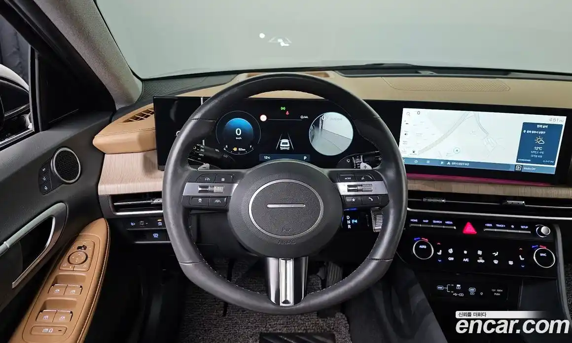 Hyundai Sonata 2023 1.6 Автомат в Москве № 796582, фото 15