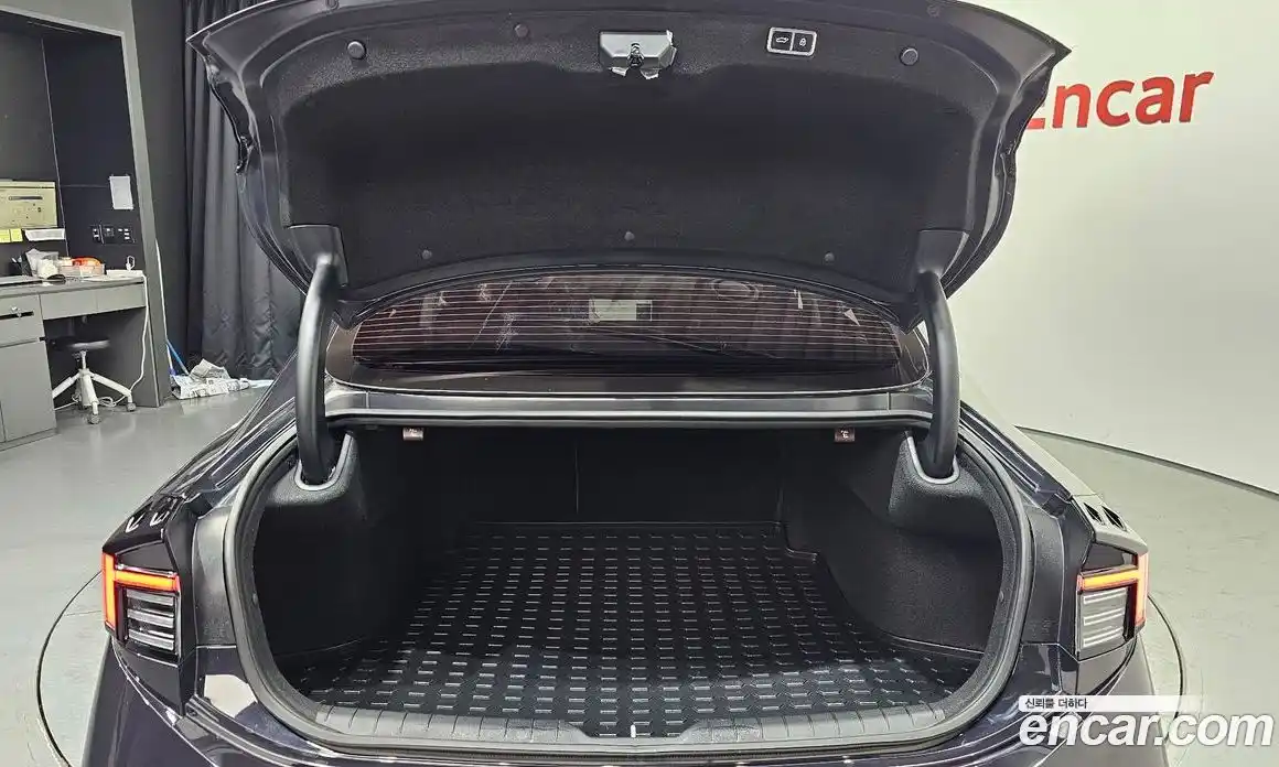 Hyundai Sonata 2023 1.6 Автомат в Москве № 796582, фото 20