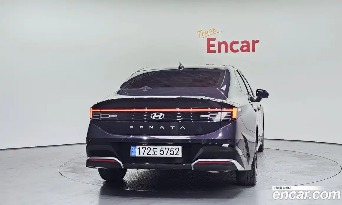 Hyundai Sonata 2023 1.6 Автомат в Москве № 796582, фото 4